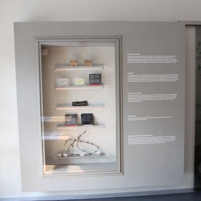 Bild vergr&ouml;&szlig;ern: Vitrine Besucherzentrum