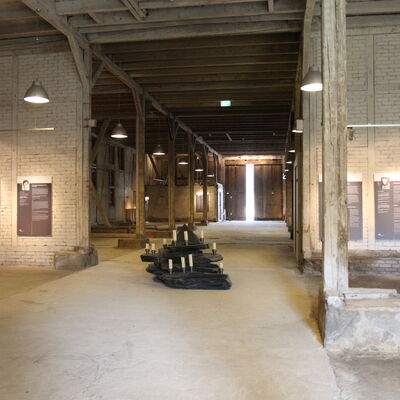 Bild vergr&ouml;&szlig;ern: Ausstellung_Scheune